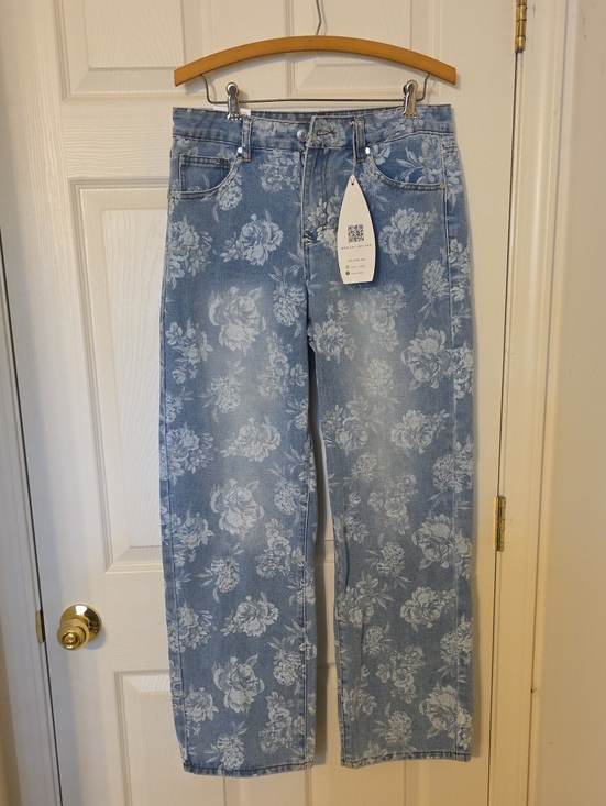 Cali1850 Denim - Cali 1850 NEW Floral Print Wide-Leg Jeans - Light Blue/White Flowers